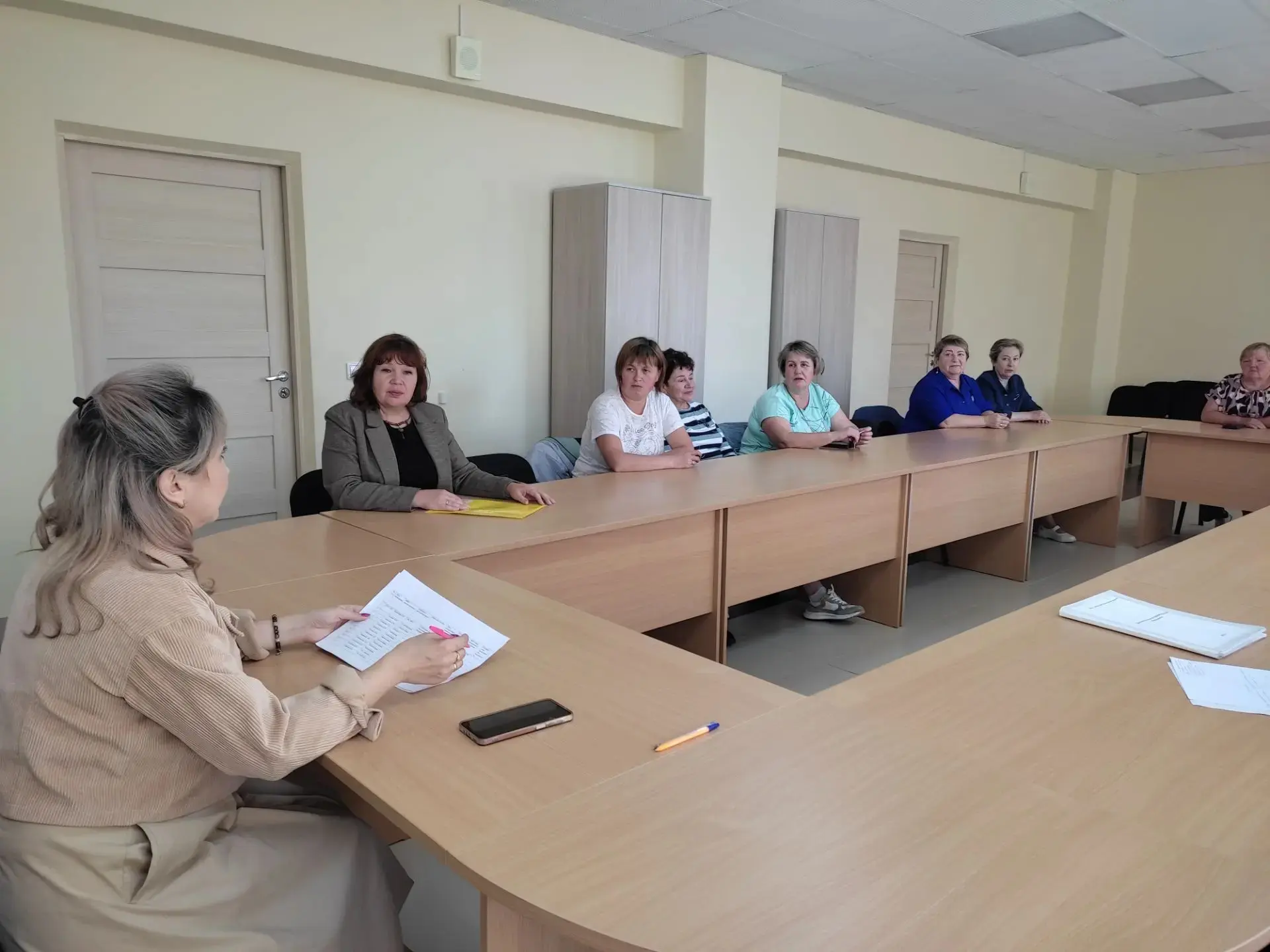 2 июля в конференц-зале районного дома культуры прошло совещание библиотечных работников. В центре в