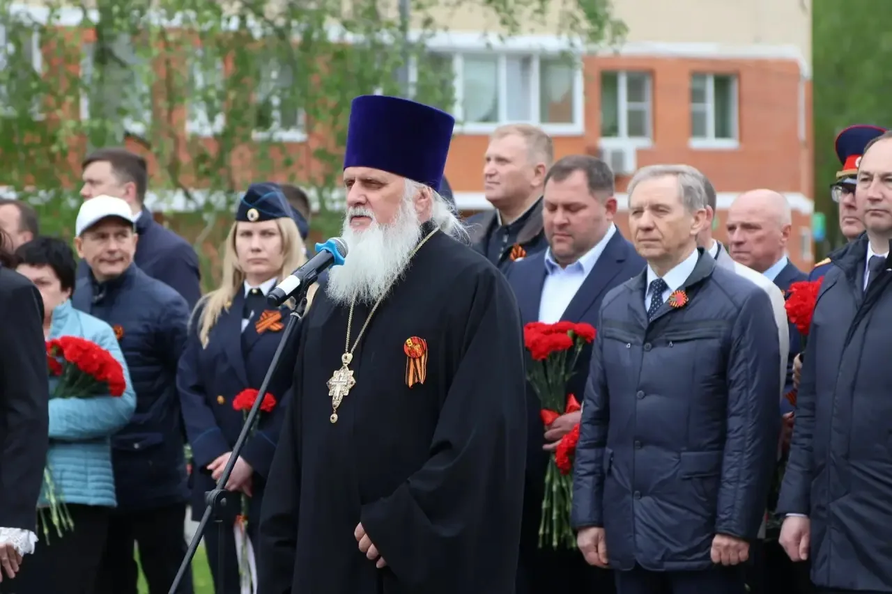 🕯 Ступинцы возложили цветы к мемориалам   В День 81-й годовщины Победы в Великой Отечественной войне