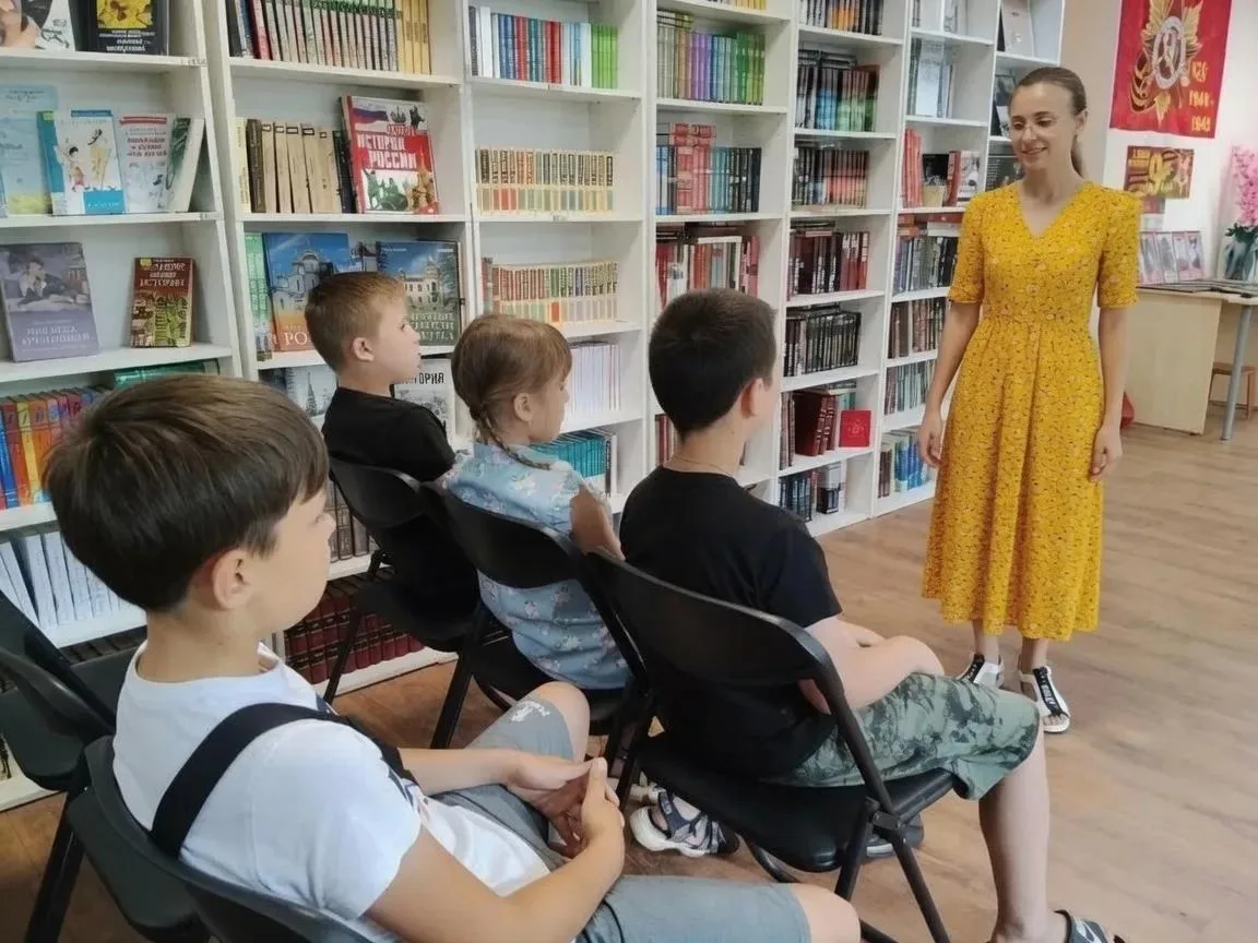 📚 В Черниговской библиотеке для детей прошла важная и полезная встреча с ребятами. Биб...