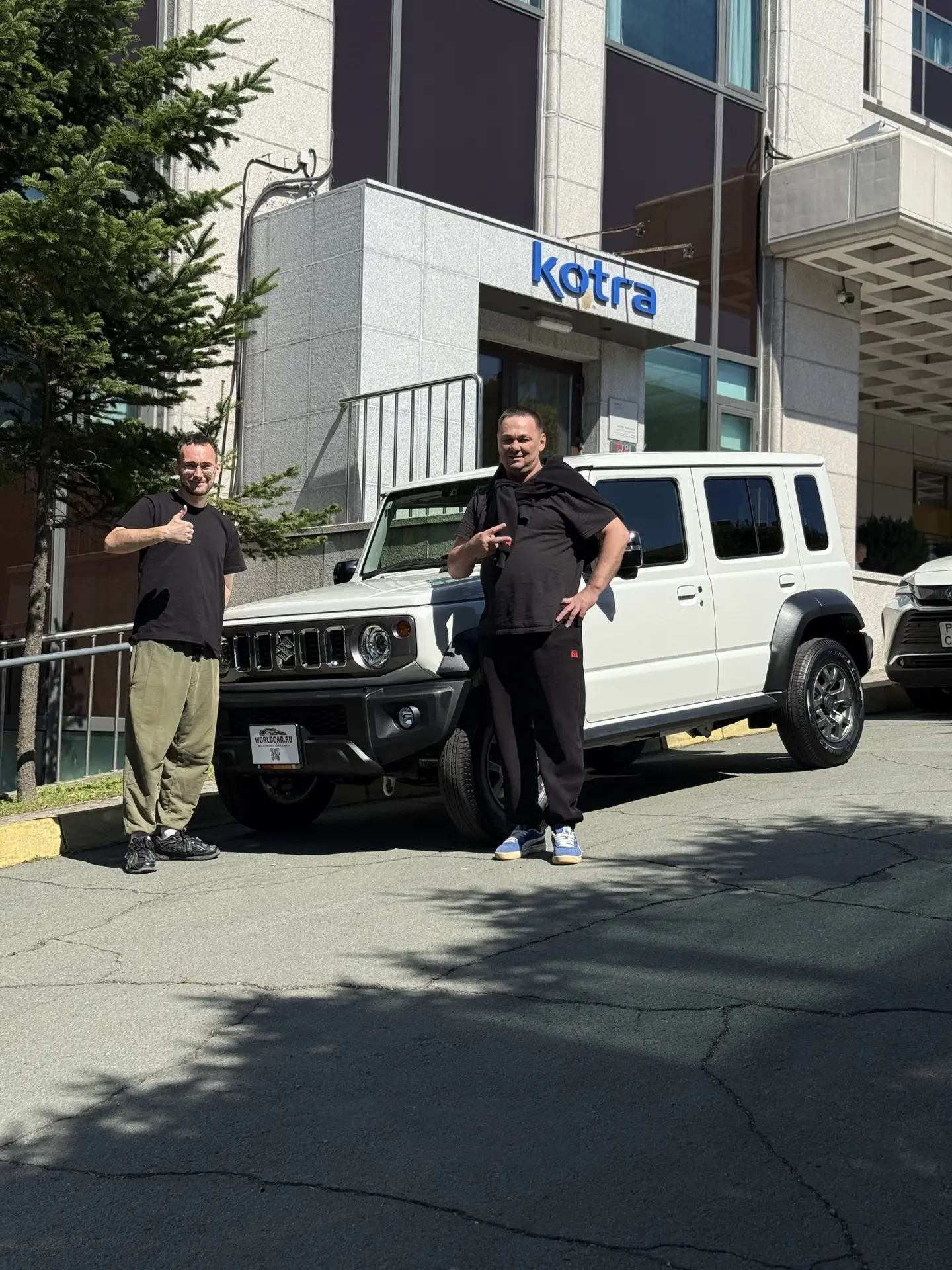 Выдали новый Suzuki Jimny Nomade нашему заказчику 🤝