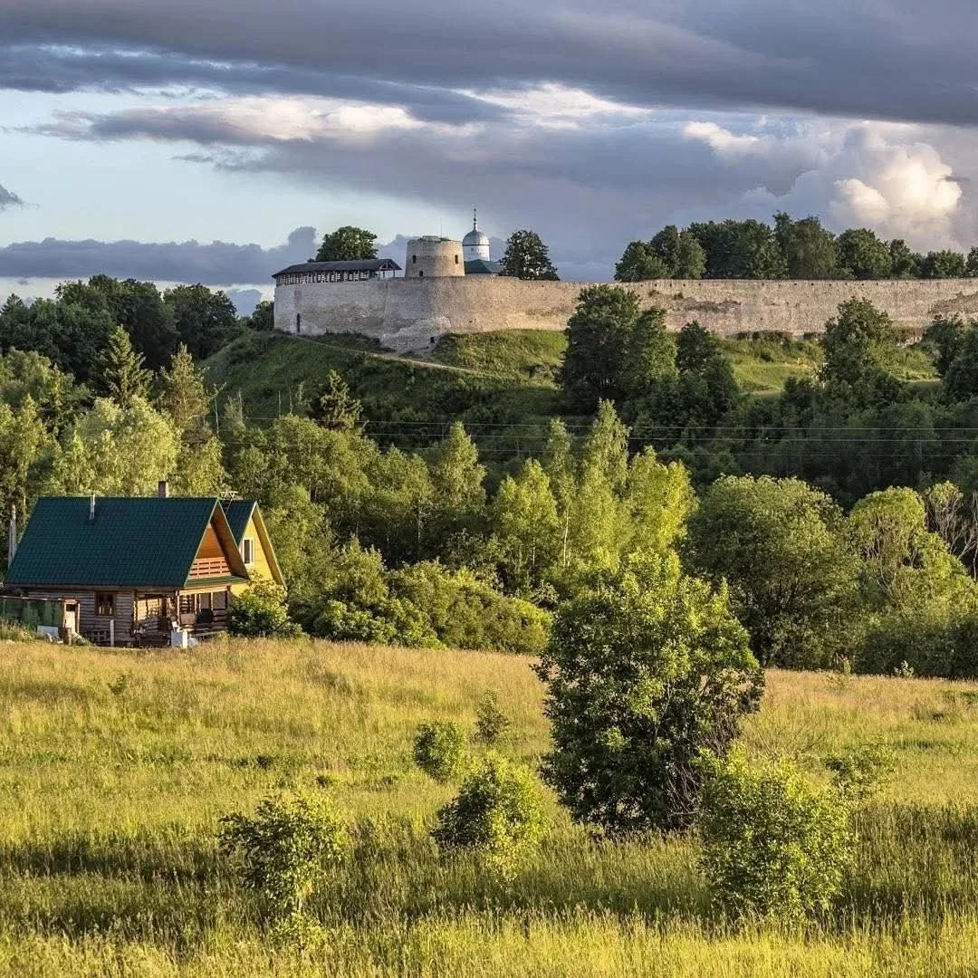 Псковская область, Изборск

Фото: svetosh_13

Русская культура