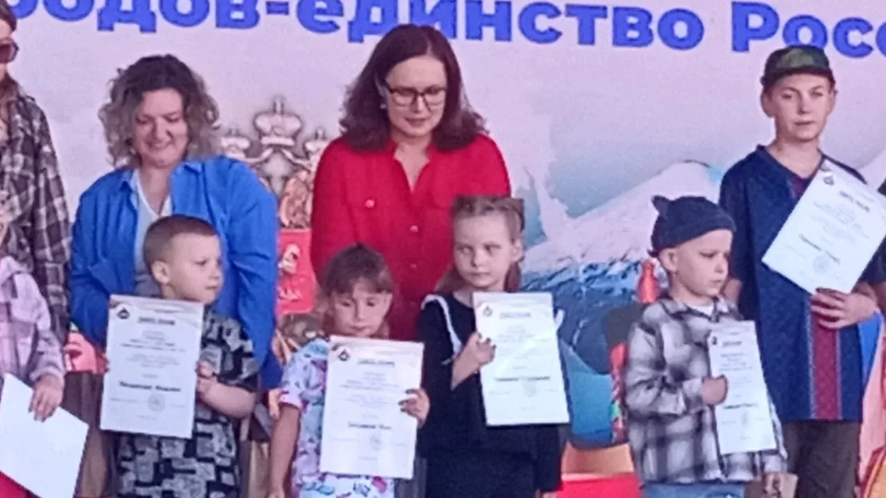 Поздравляем наших звёзд 8 группы: Бяхова Яна - 3 место "Барнаул -наш общий дом"👏🥉, Аф...