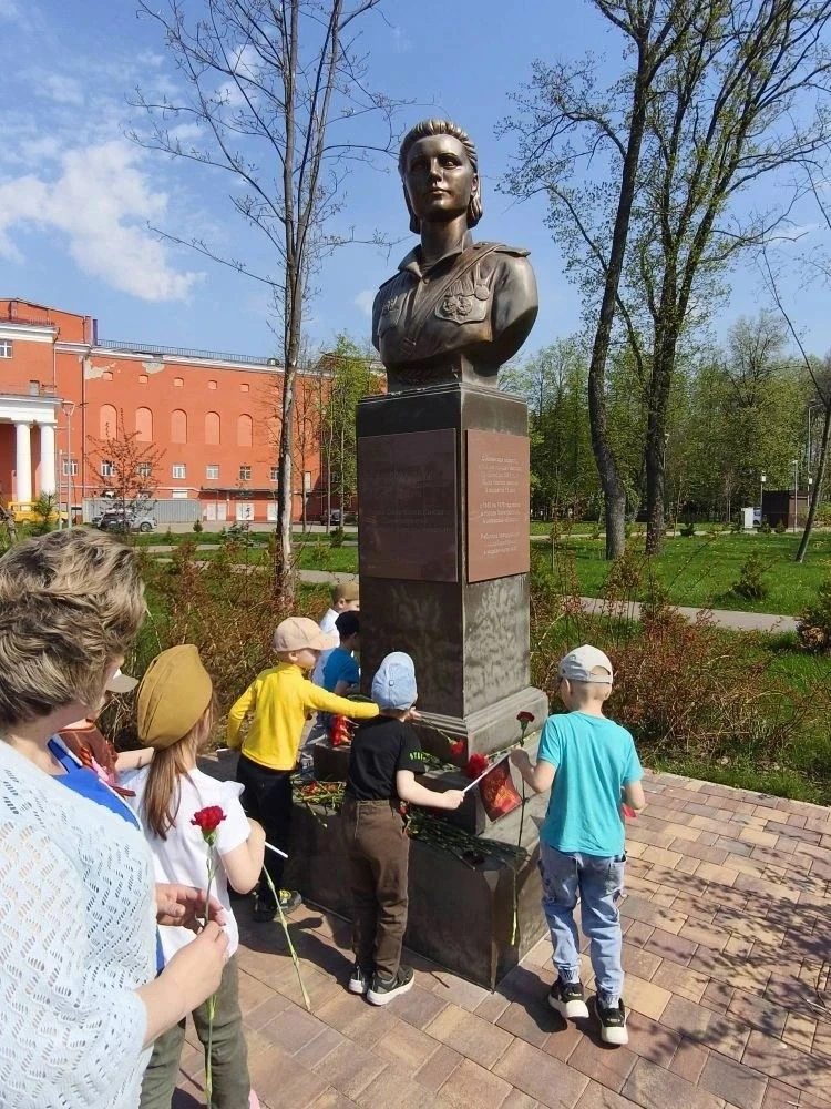 ⭐НАСЛЕДНИКИ ПОБЕДЫ ⭐  Сегодня у наших ребят был особенный, очень трогательный день… 🌤️ Воспитанники 