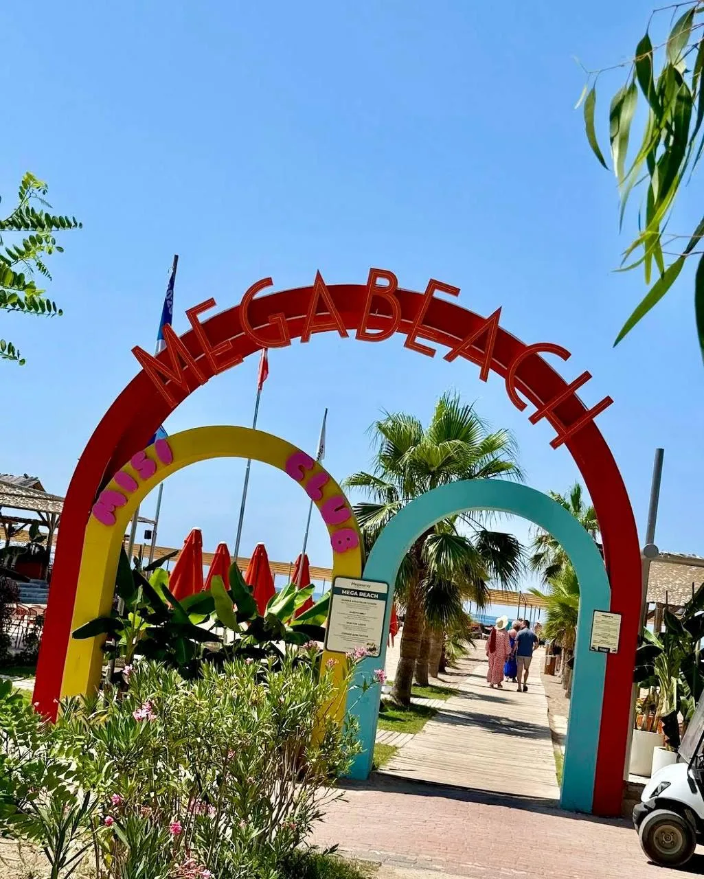 Если искать Турцию на октябрь, сейчас мне нравится Megasaray Resort Side 5*.