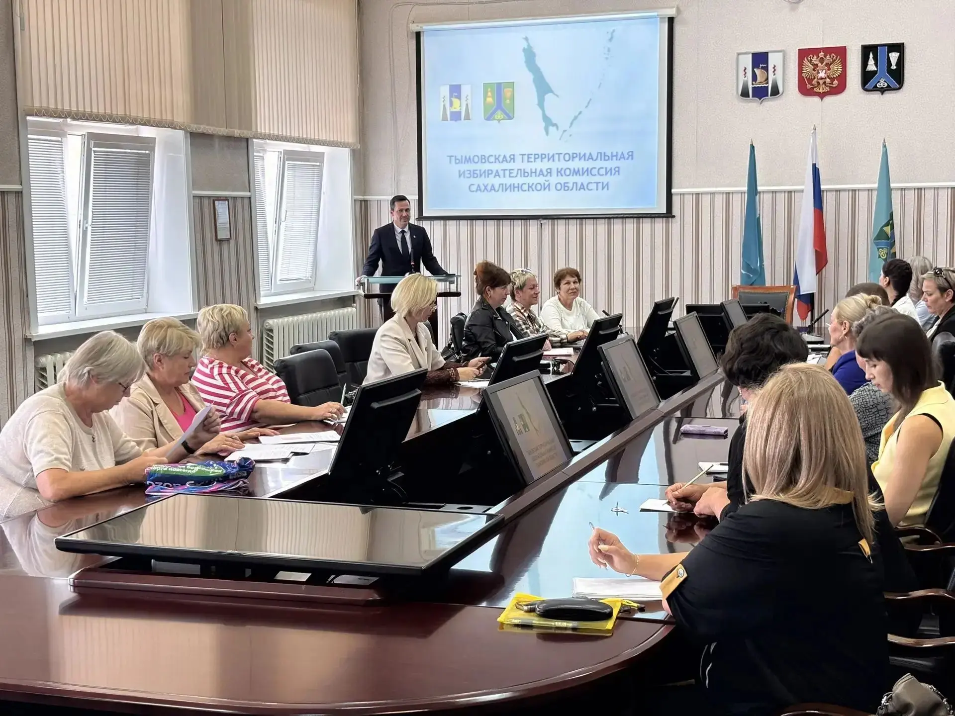 В Тымовском муниципальном округе прошло семинар - совещание для участковых избирательны...
