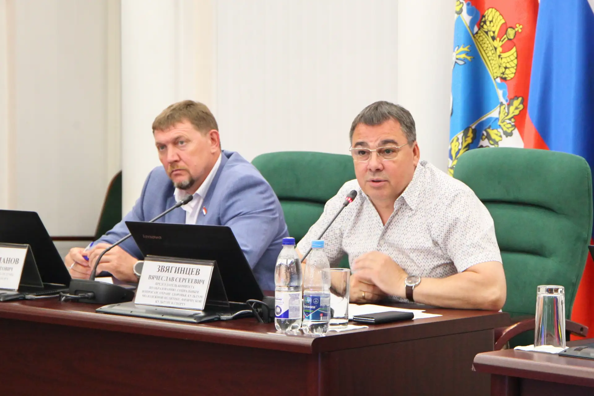 Способов провести каникулы с пользой много. Например, попробовать себя в новом деле — в...