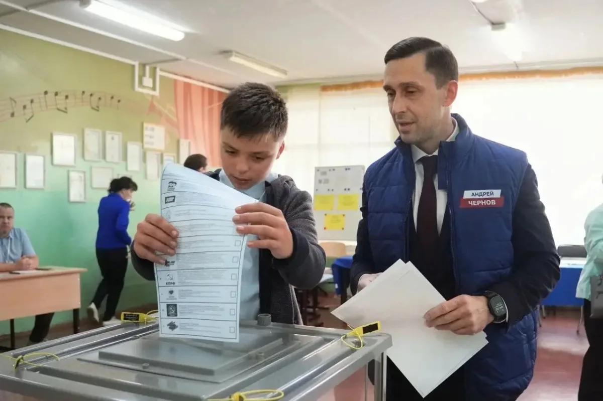 КПРФ подала жалобу на первого вице-премьера правительства Кировской области Дмитрия Кур...