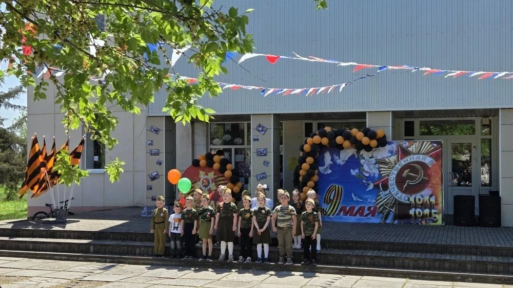 🎆9 мая на площадке Дома культуры села Красный Октябрь состоялся праздничный концерт, п...