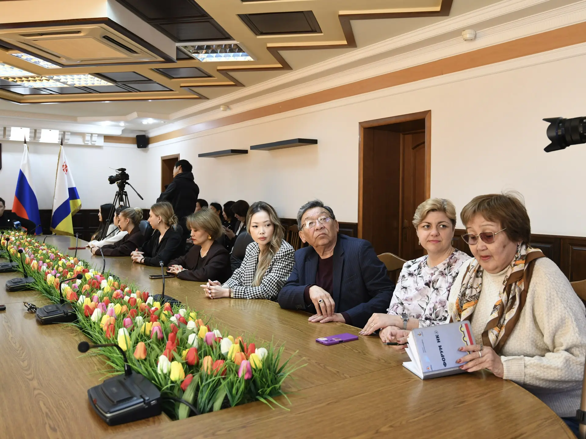 В Администрации города состоялись общественные обсуждения дизайн-проекта благоустройства мемориально