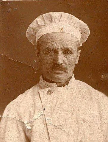 Пекарь блокадного Ленинграда Кютинен Даниил Иванович, умерший от истощения 3 февраля 19...