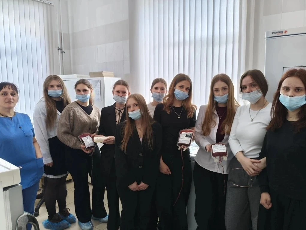 🚑 «Профессия в лицах»