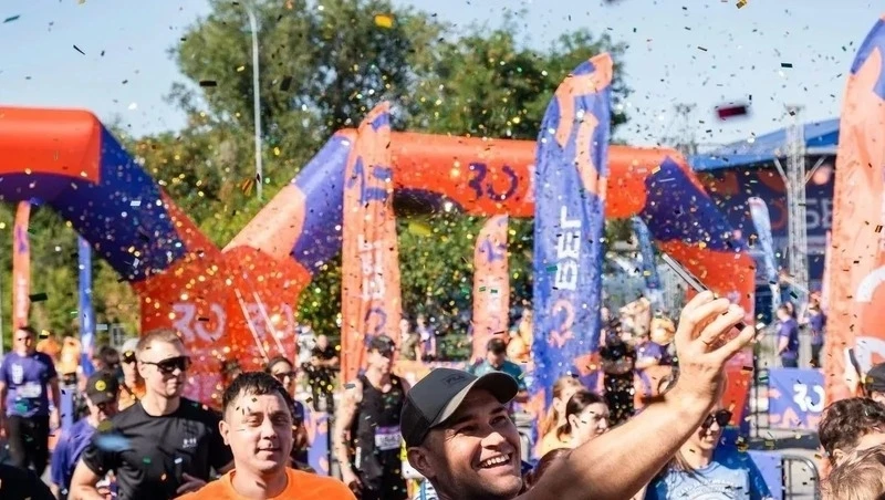 🏃 Более 1300 человек в Астрахани присоединились к спортивному празднику «ЗО.БЕГ»