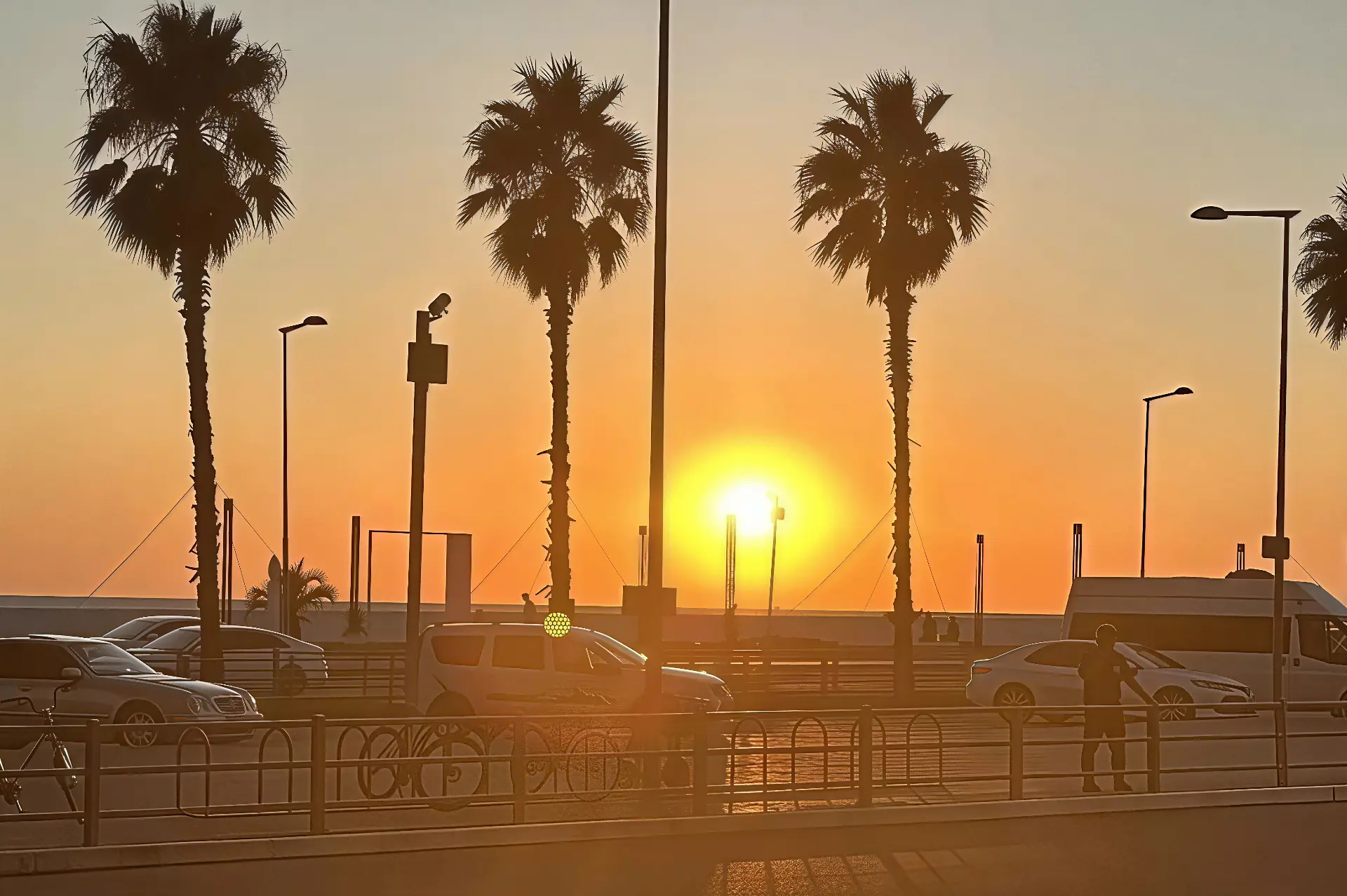 Закат лета 2026 в Сочи. 🧡