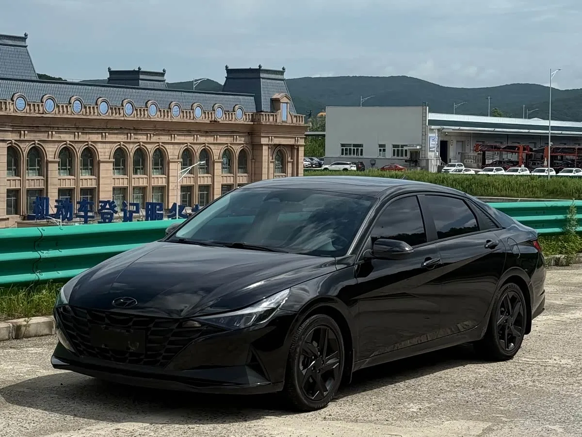 ✅🔑 Hyundai Elantra 2022 доступна к заказу
за 1 634 000 ₽ 

Пробег: 36000 км
Двигатель: 1.5L 115 л.с