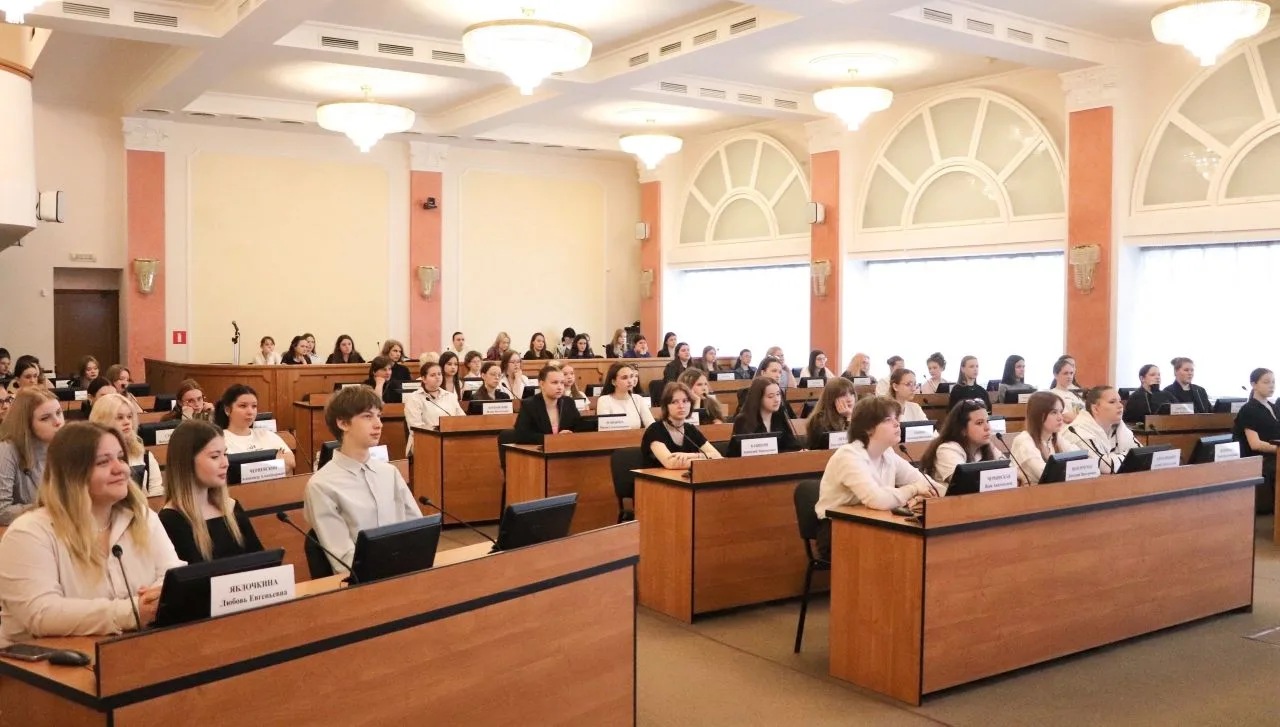🎓ГосСтарт: уроки местного самоуправления в Ярославле объединили тысячи молодых людей 

🏁Избиратель