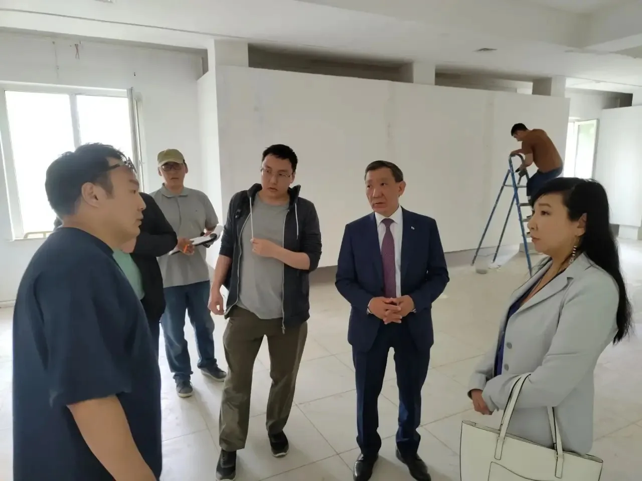 В Картинной галерее академика Афанасия Осипова начался долгожданный капитальный ремонт благодаря уча