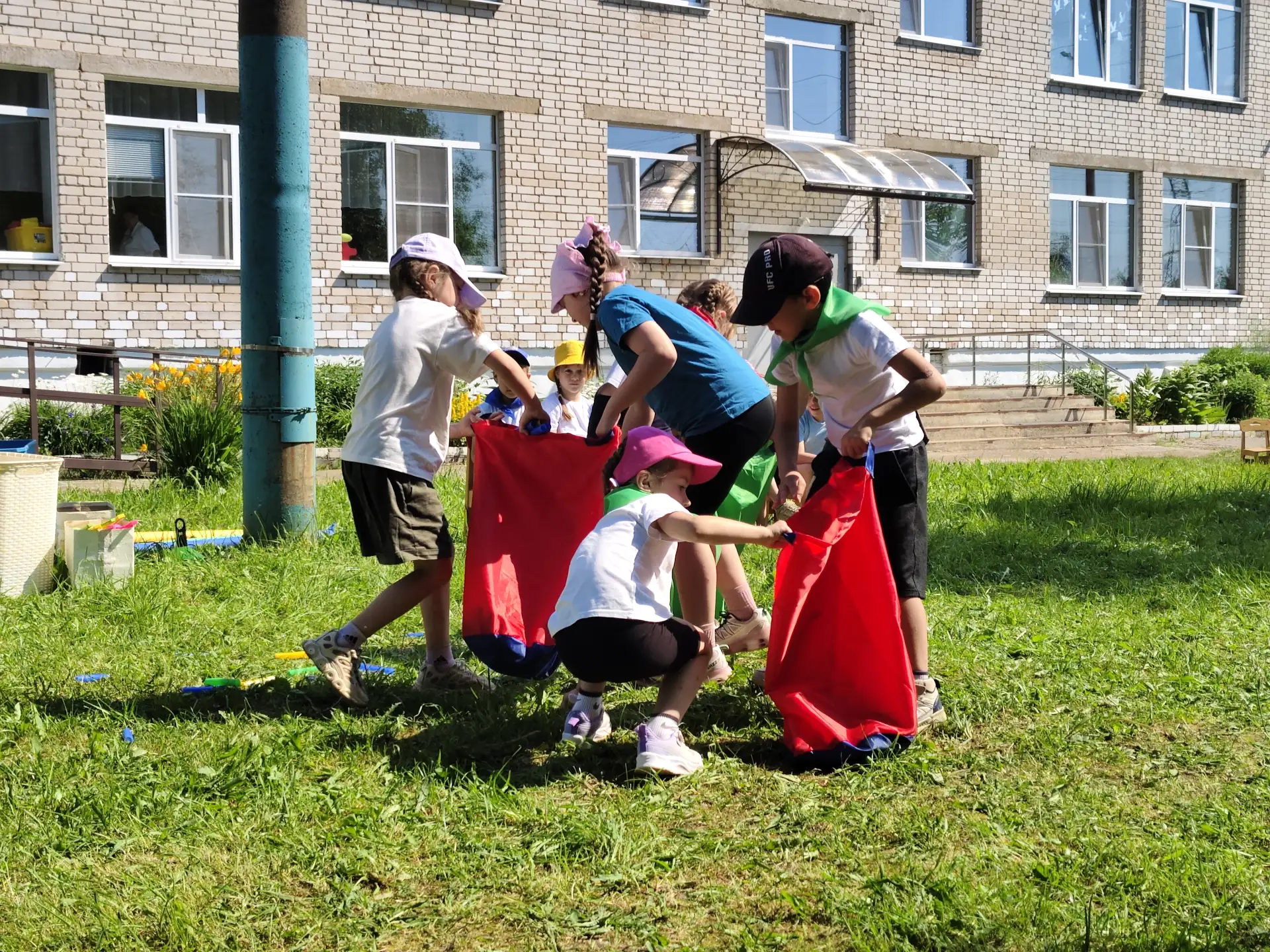 🎉 «Веселые старты — 2026» в МБДОУ детский сад №3 п. Редкино! 🎉

09.06.2026 года на нашей площадке 