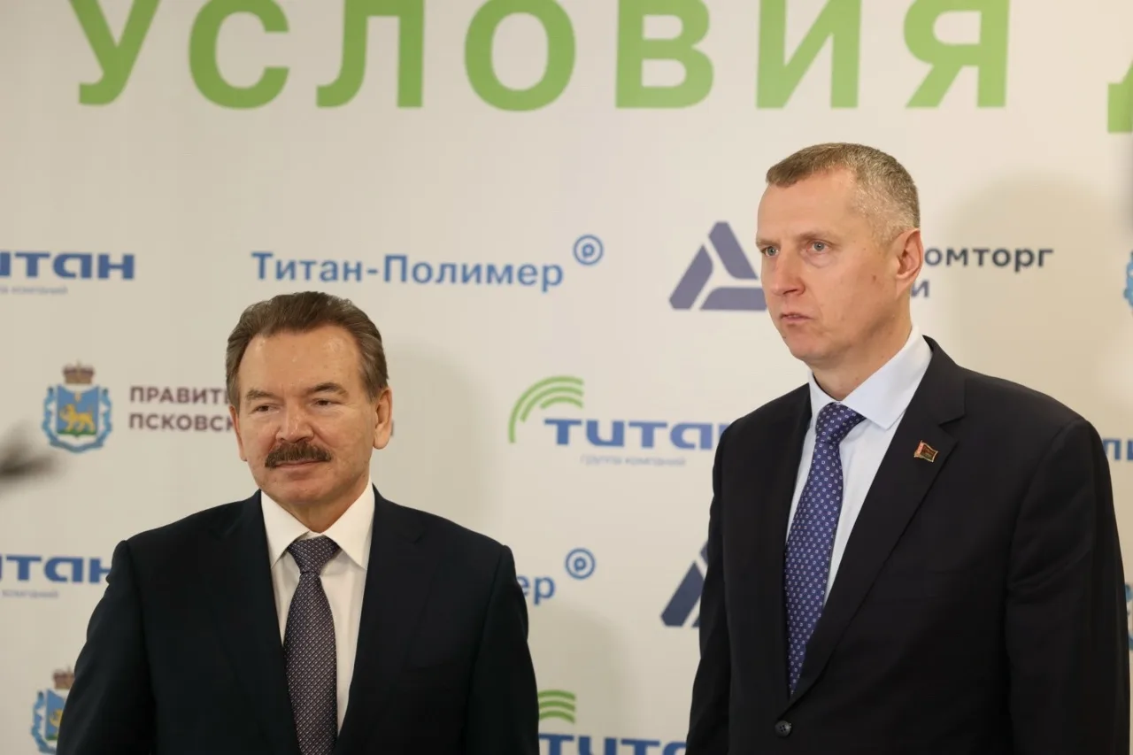 Глава администрации президента Республики Беларусь Дмитрий Крутой в составе официальной делегации по