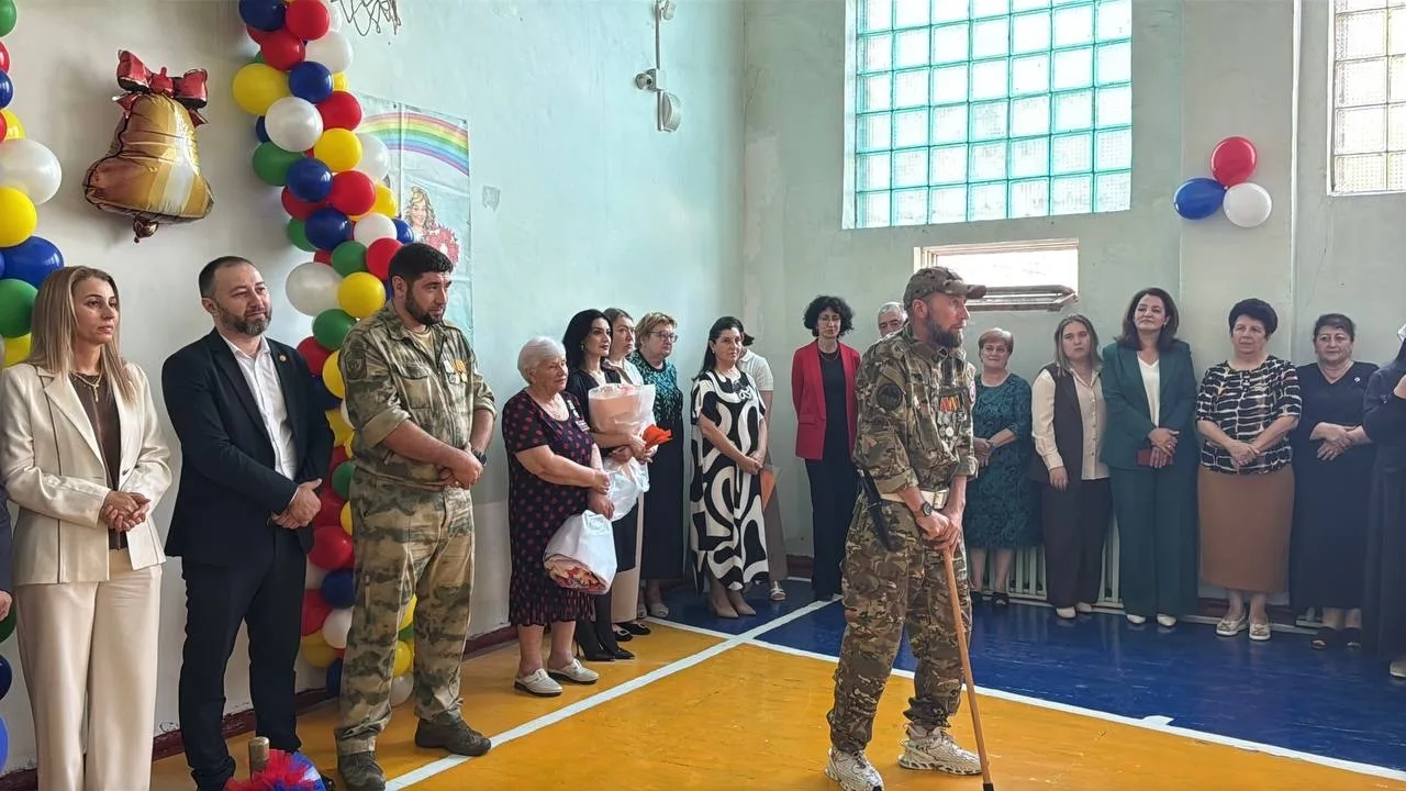 С Днем знаний, Карачаево-Черкесия! 📚 🛎️