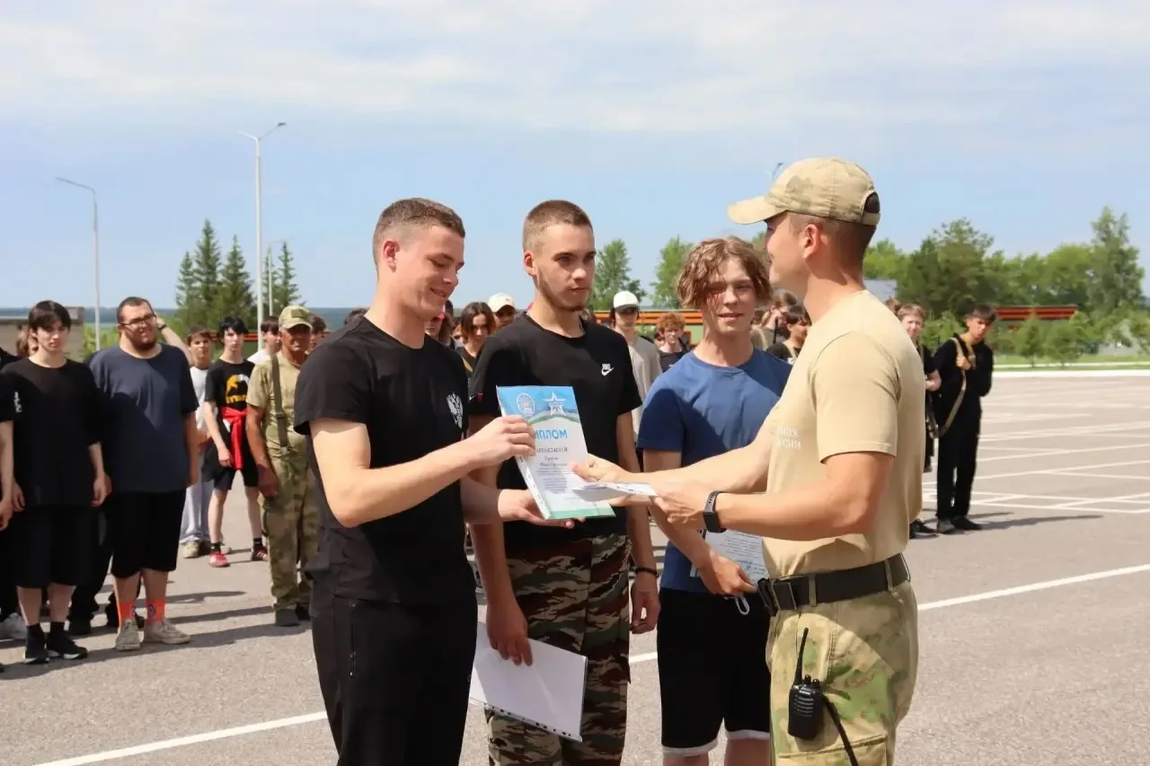 ФИНАЛЬНЫЙ ЭТАП УЧЕБНЫХ СБОРОВ!!!⭐️

Мы не нарушаем традиций, поэтому учебная неделя завершилась прак