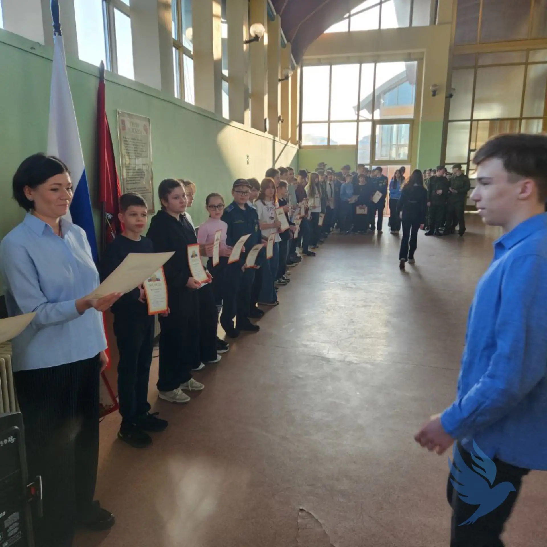 Триумф знаний и упорства! 🏆  16 марта наша школа аплодировала тем, кто доказал: упорство и талант от