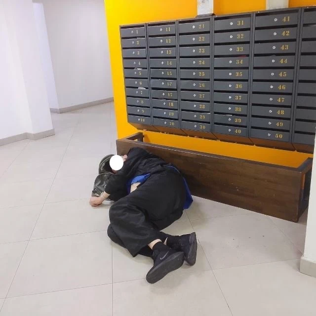 ❗️В каком бы ты элитном ЖК не жил. Можно встретить и такое. ЖК Гулливер. Он живой, прос...