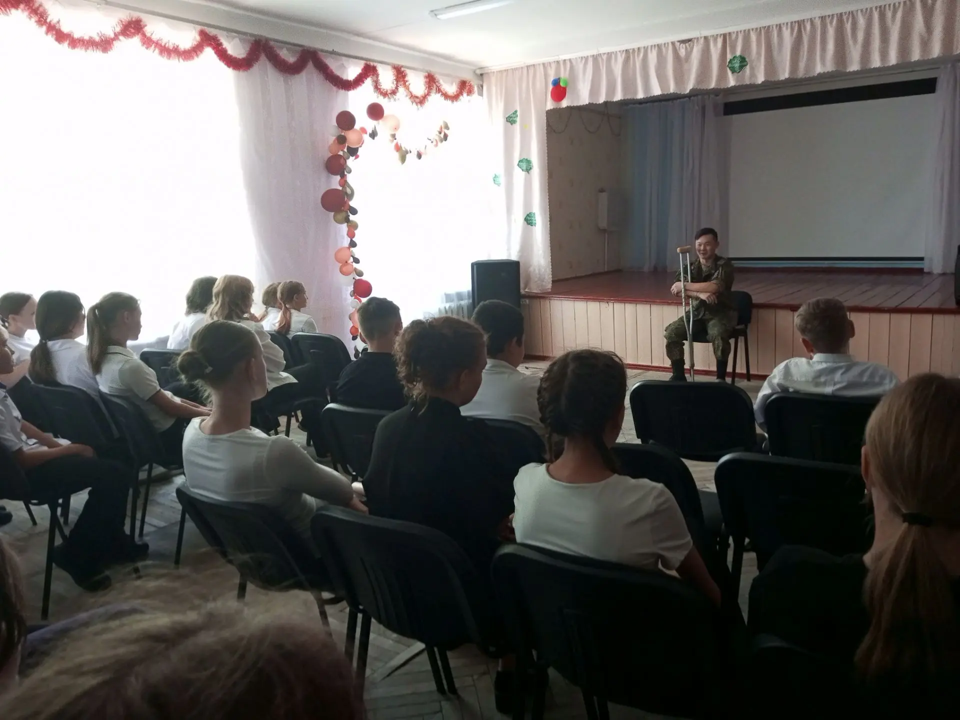 4 сентября у нас в школе состоялась встреча с участником СВО, ветераном боевых действий...