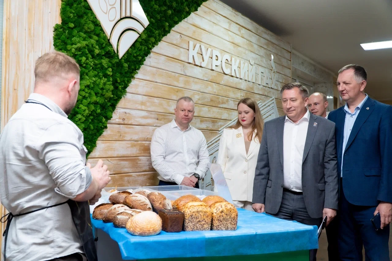 🌾 В День фермера на площадке Курского ГАУ состоялся круглый стол в рамках Всероссийского проекта «Я