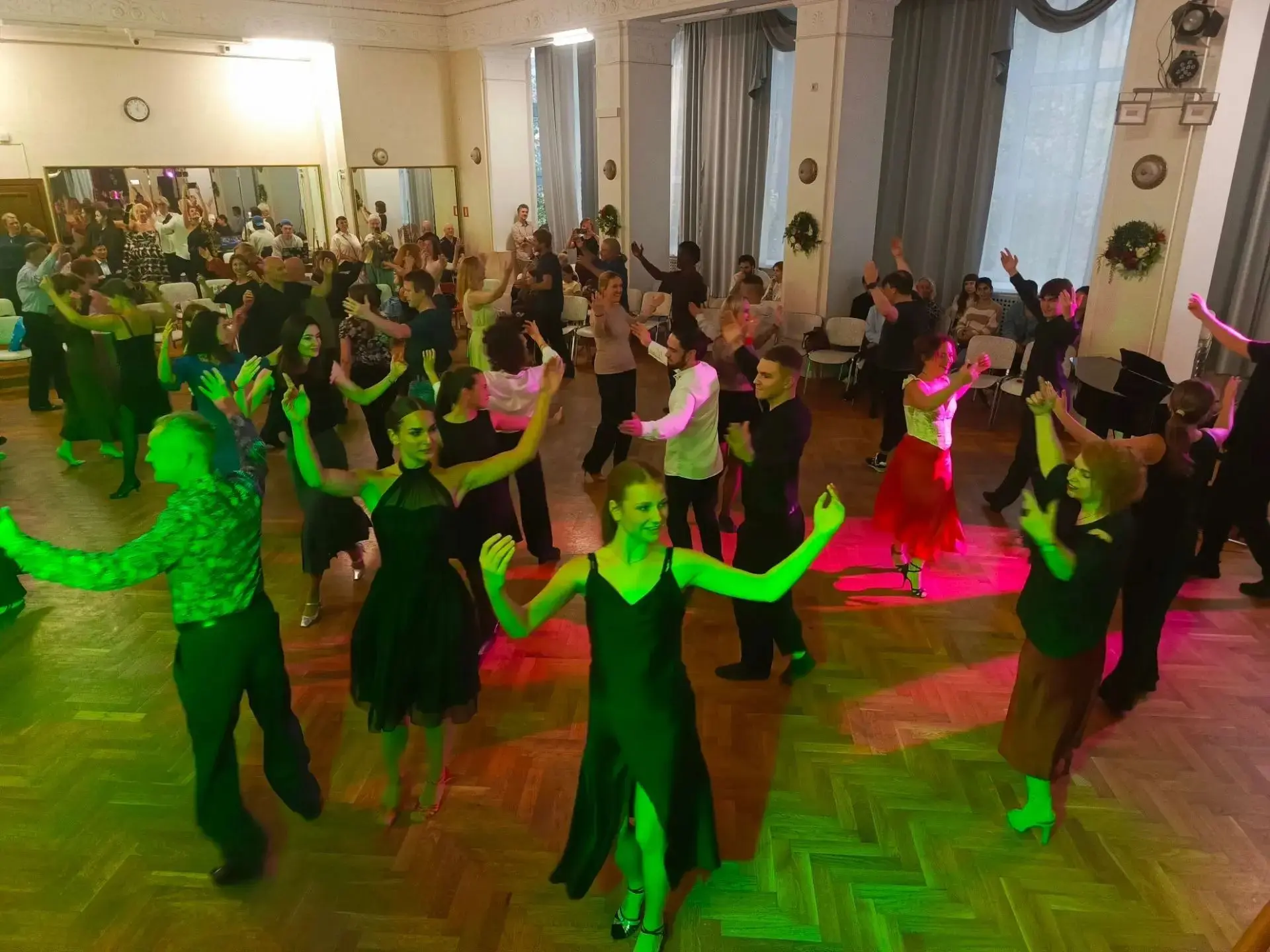 💃 Как во Дворце творчества искусство объединило всех...
