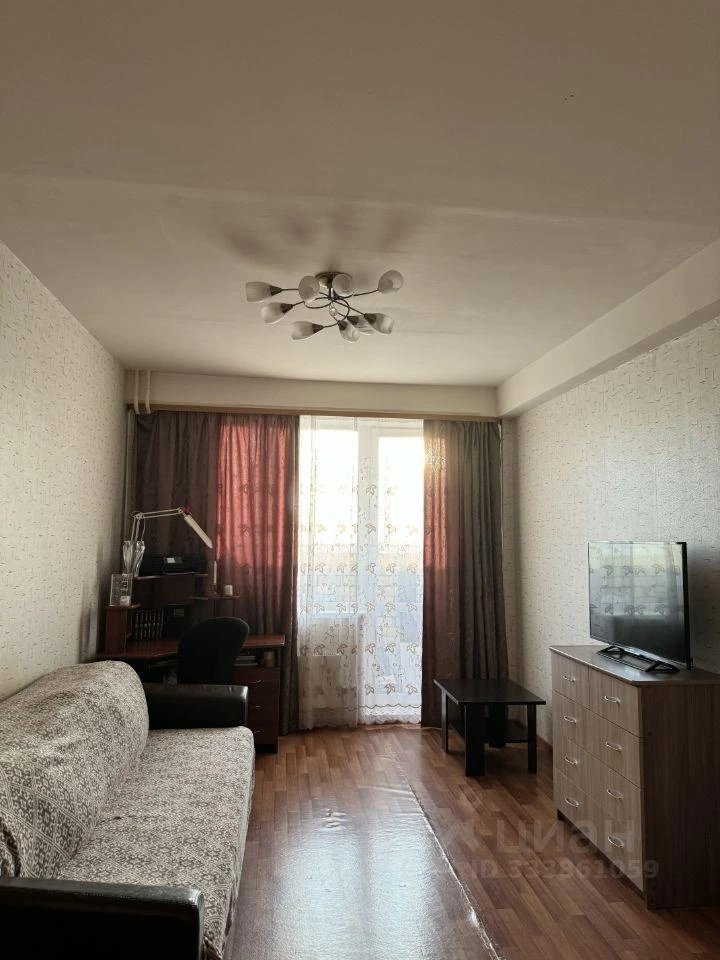 Сдам без посредников: 1-комнатная квартира, 39м²