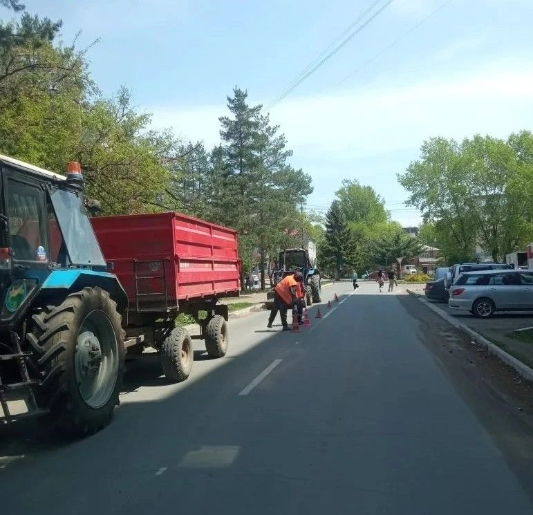Наведение порядка в городе продолжается!   В четверг, 14 мая, силами муниципального учреждения «Спец
