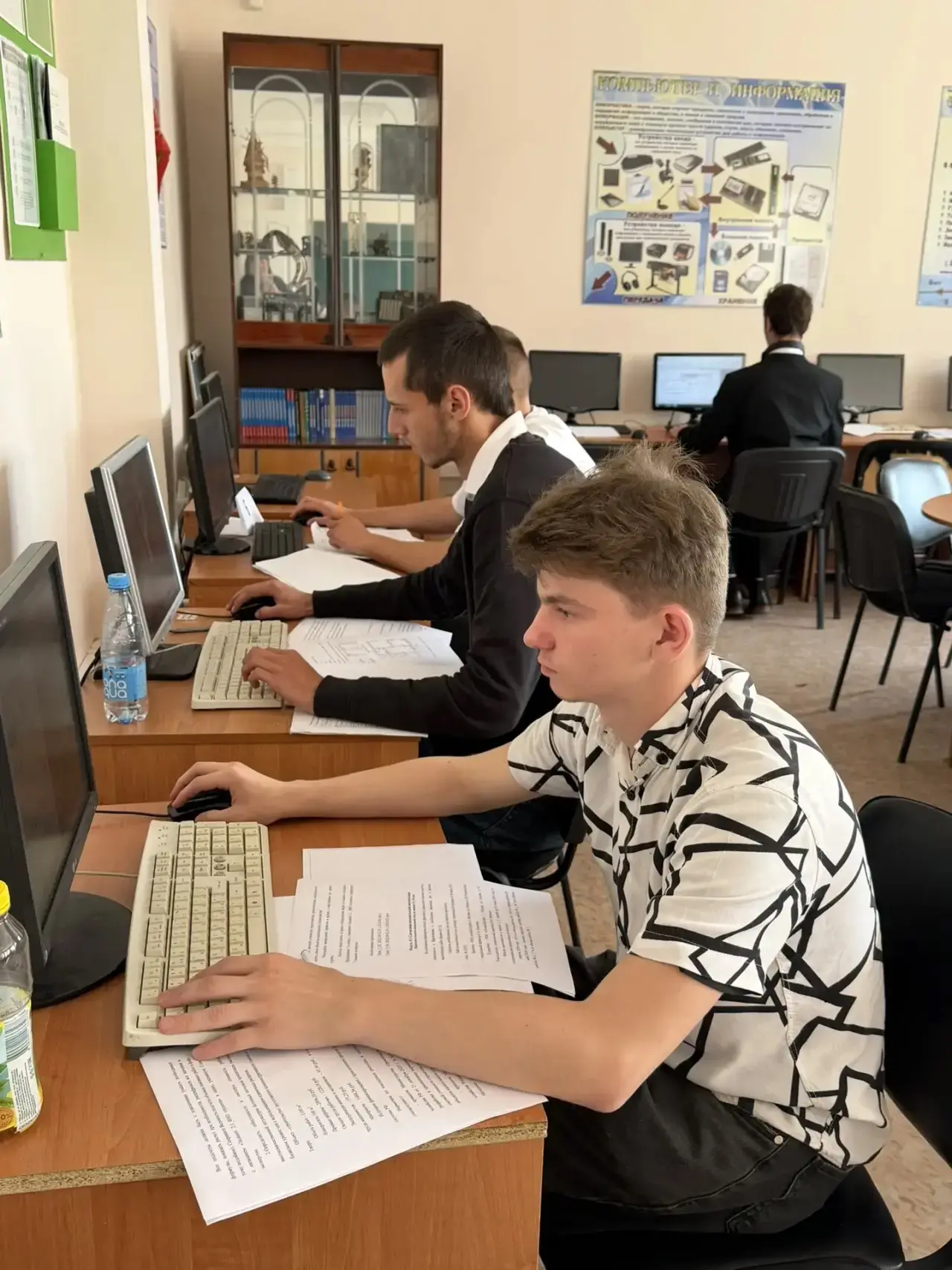 🏗️ Демонстрационный экзамен: испытание для будущих профессионалов строительной отрасли! 🛠️

Сегодн