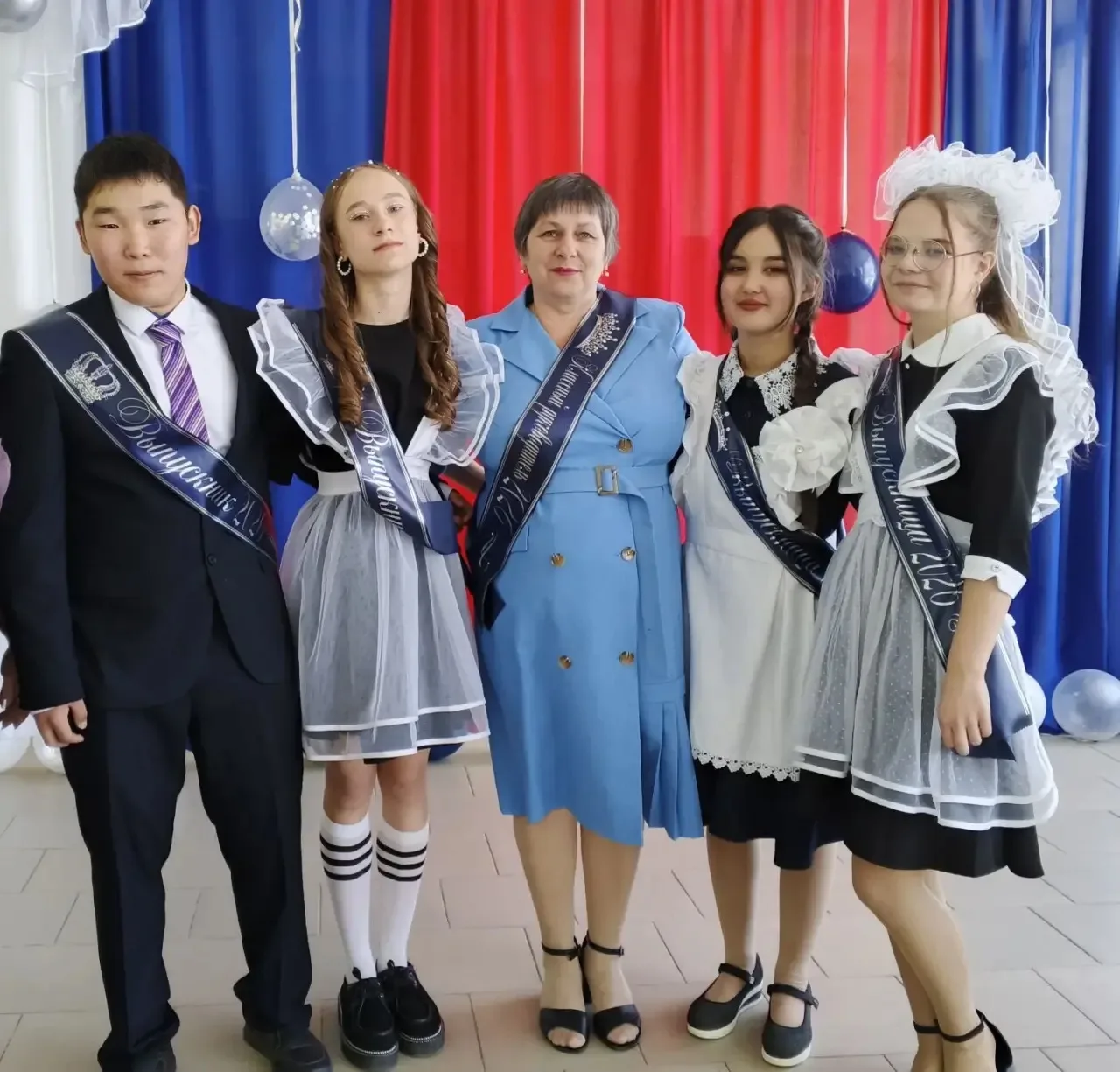 ✨ Последний звонок: грустно отпускать лучших! ✨