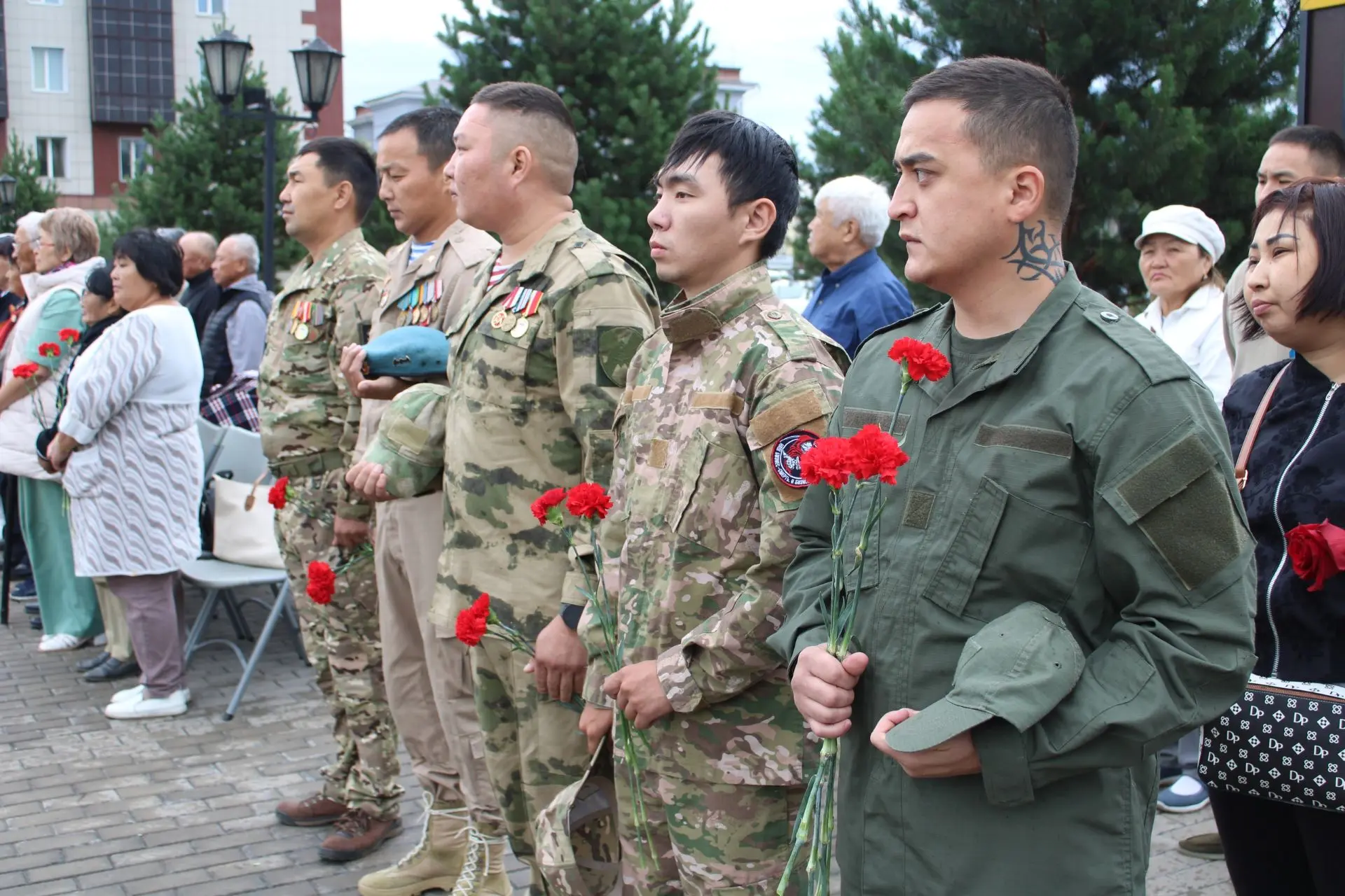 Ветераны СВО почтили память тувинских добровольцев