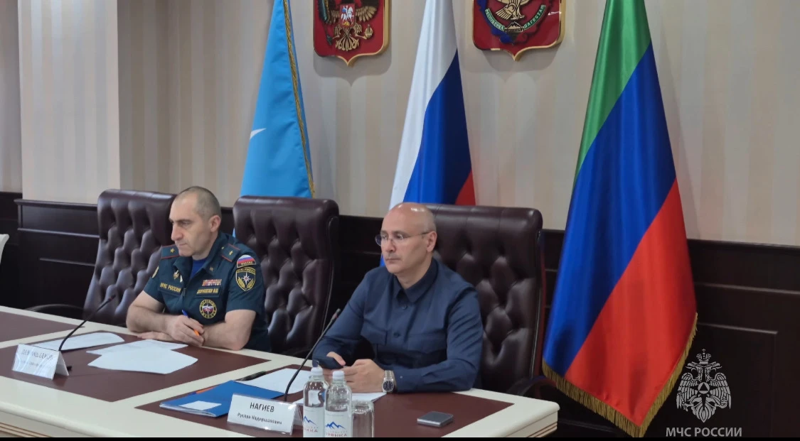 Начальник Главного управления МЧС России по Республике Дагестан Муслим Девришбеков провел в ситуацио