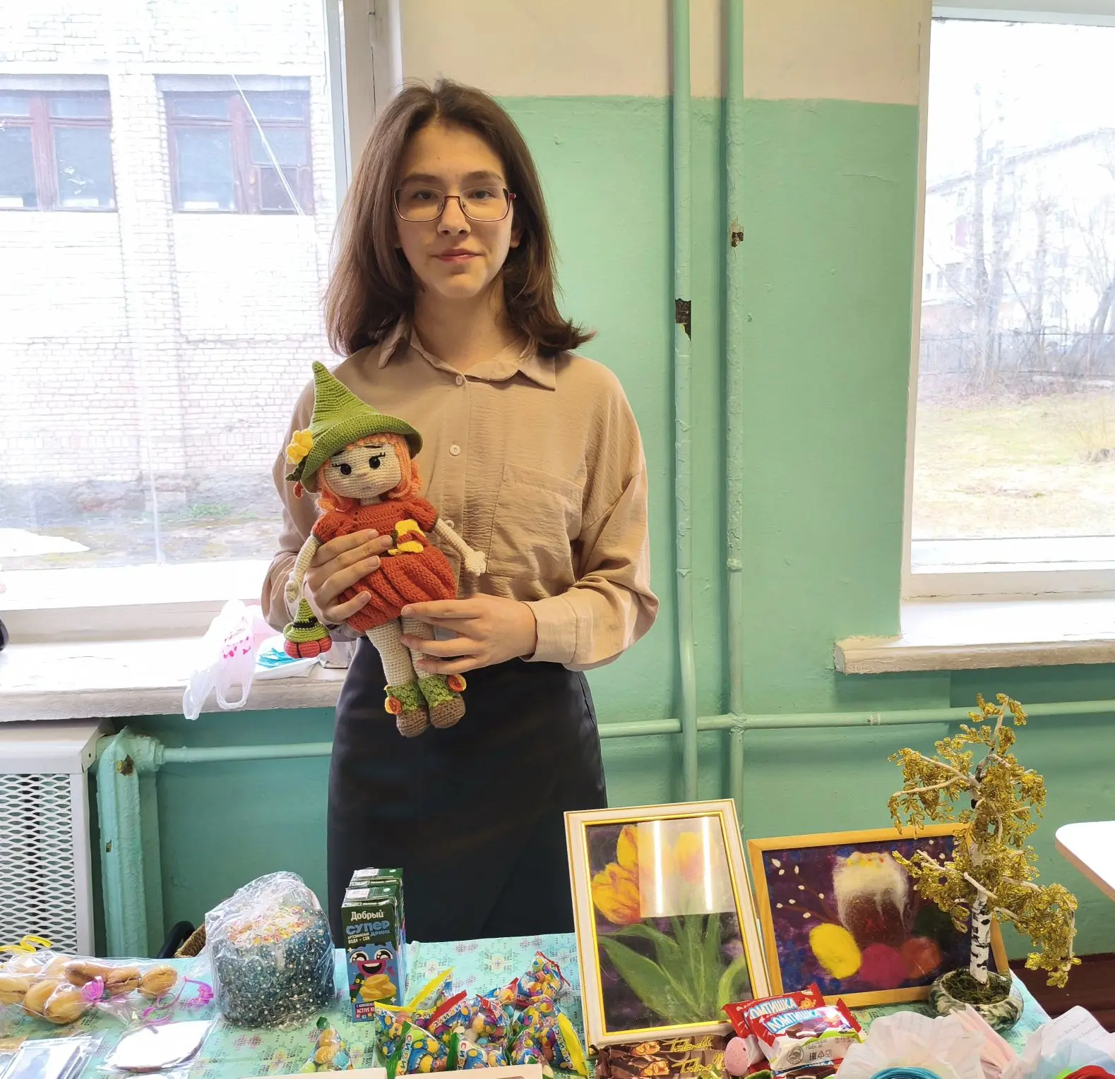 Весенняя ярмарка в русском стиле: как это было! 🎪  В нашей Второй снова царила атмосфера праздника, 
