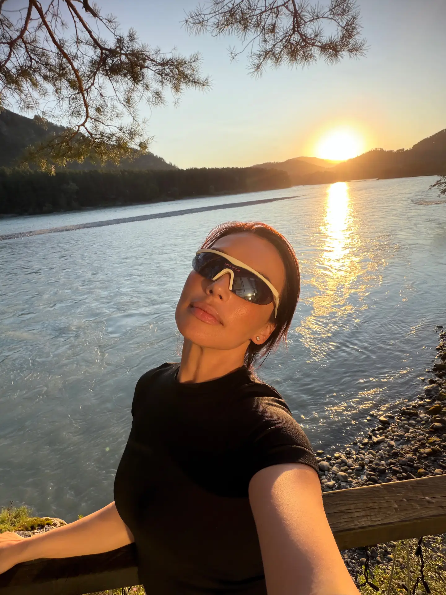 🌅