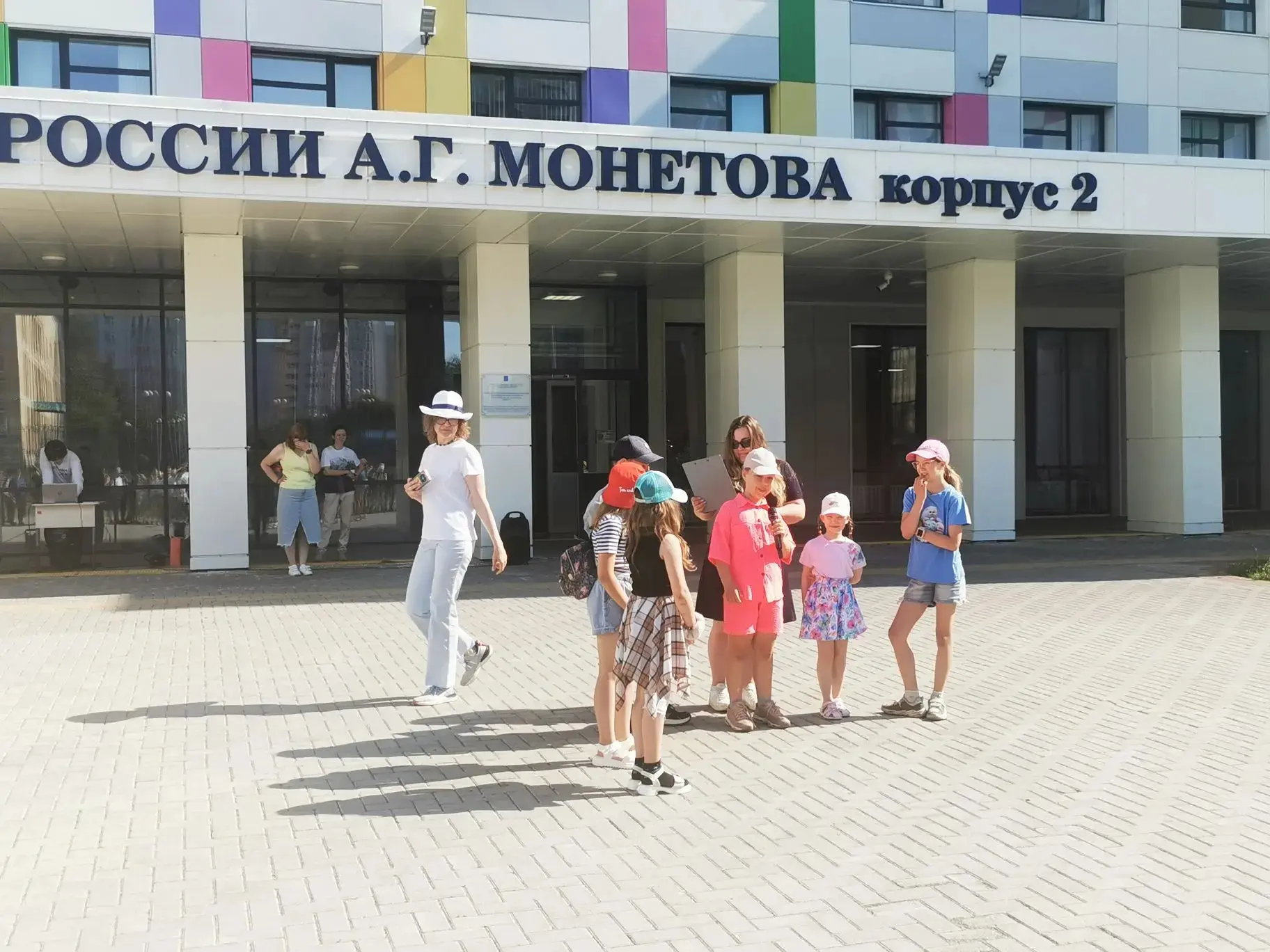 9 июня в нашей школе в рамках проекта «Умные каникулы» прошёл день, посвящённый развитию познаватель
