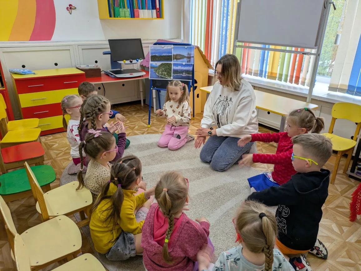 📌В старших группах № 4 и № 6 педагог-психолог Татьяна Викторовна Стародынова и учитель-логопед Ольг