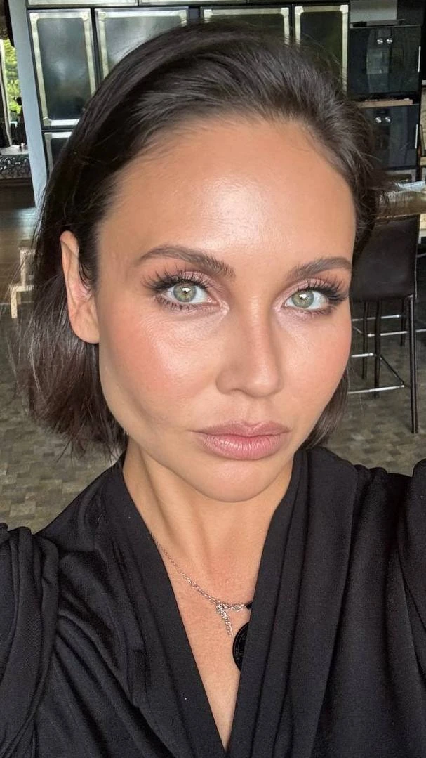 Тем временем, до августа еще одна пятница 🙈 Кто-нибудь уже успел побывать в отпуске? ☀️

Мой канал 