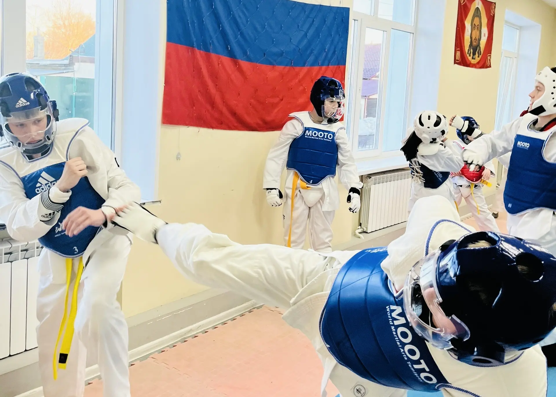 В клубах «Симбирцит» проводятся регулярные занятия по спортивным единоборствам.