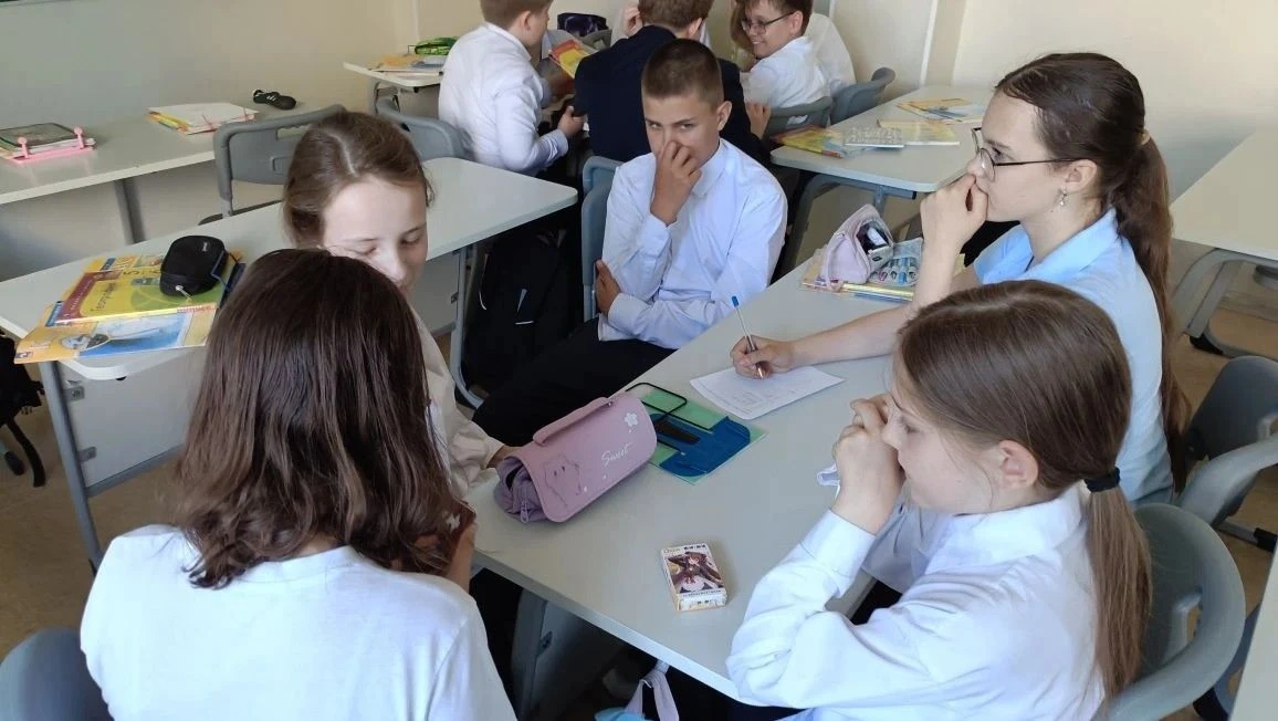 В честь Дня славянской письменности и культуры в МБОУ "Лицей Климовска" прошла интеллектуальная игра