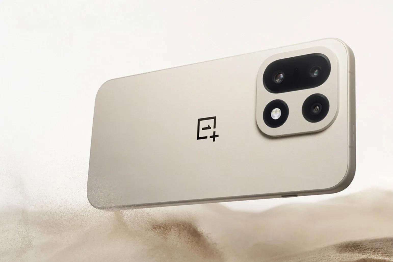 📱 Хороший аппарат, но доступен будет не для всех

OnePlus только ушла из США и Европы, а уже готови