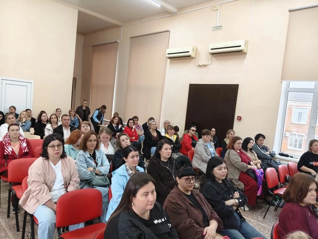 Безопасное лето начинается с ответственности родителей  В нашей школе прошло общешкольное родительск