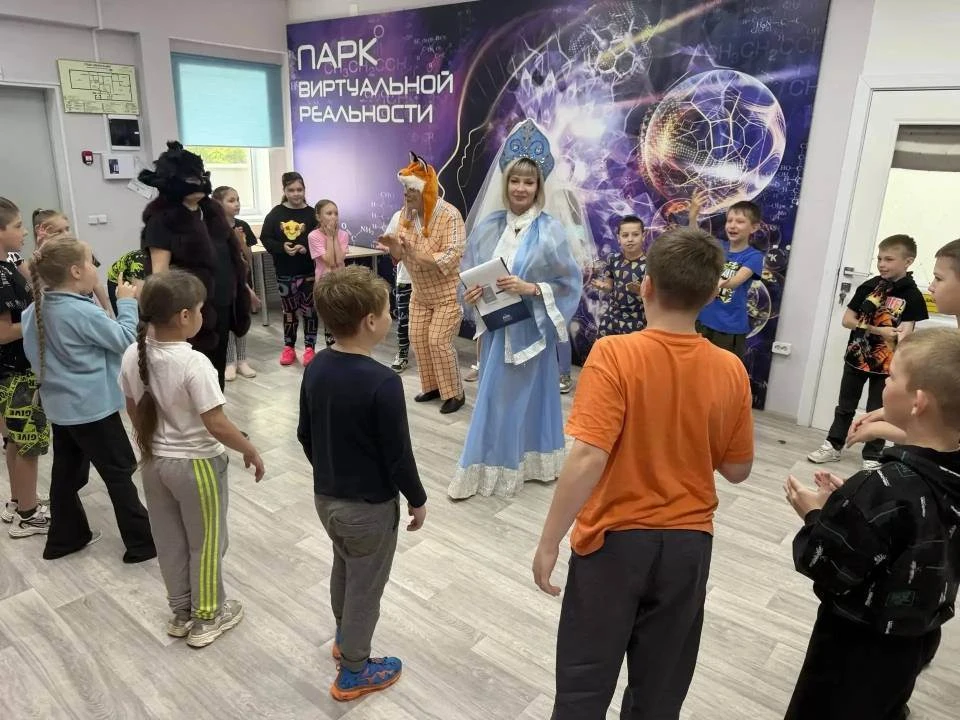 У лукоморья дуб зелёный;