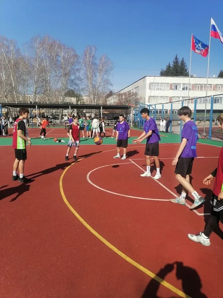 Спортивный праздник в Краснообске: 18 апреля наши ребята приняли участие в отборочном этапе Президен