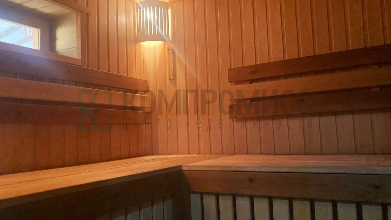 🏠 ID 118846049 Адрес: Краснодарский край, г. Краснодар, Карасунский р-н  📍 Коттедж с баней и уютной 