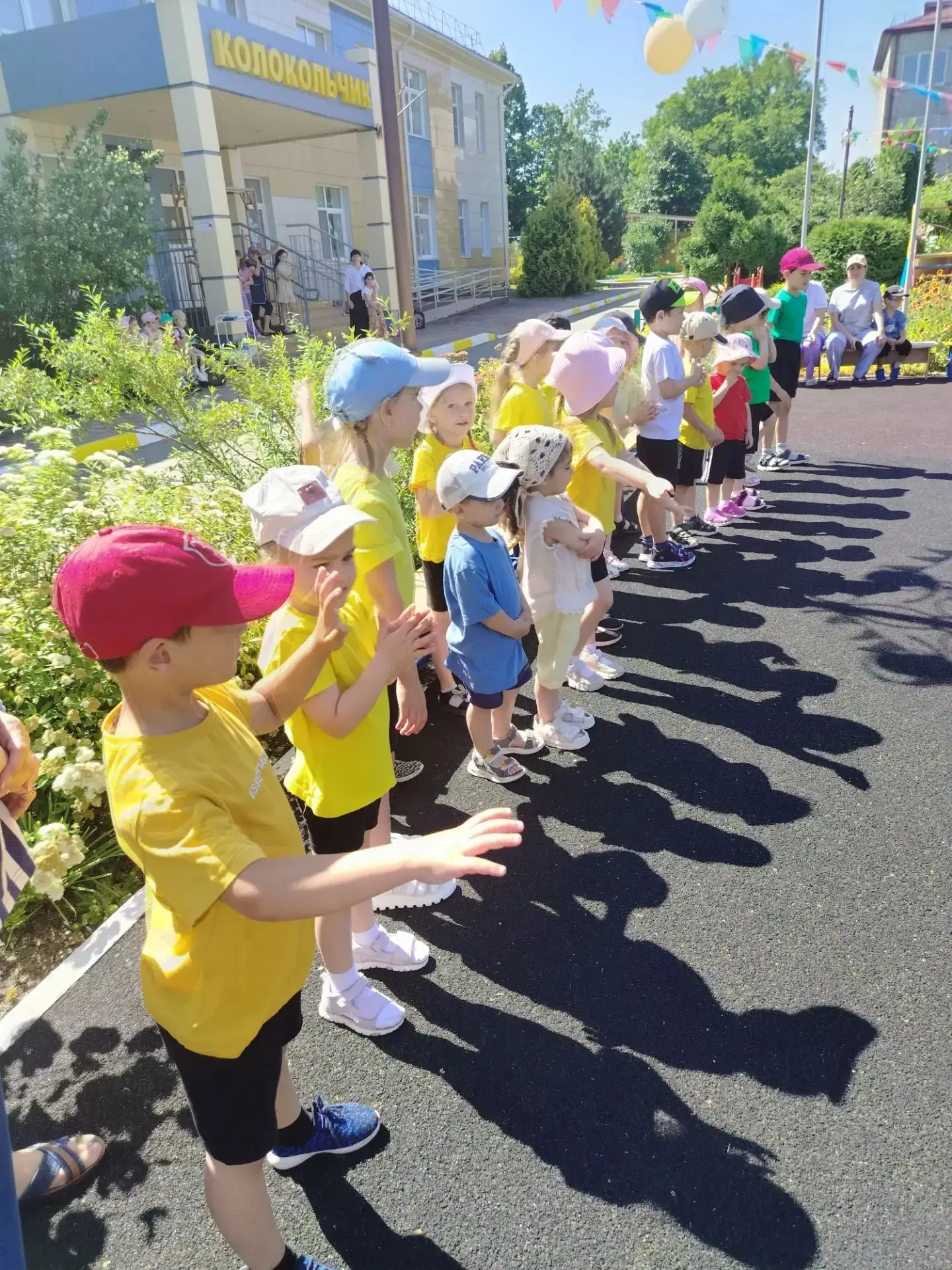 Сегодня в старшей группе прошло физическое развлечение:" Азбука здоровья".
Это отличный способ в игр