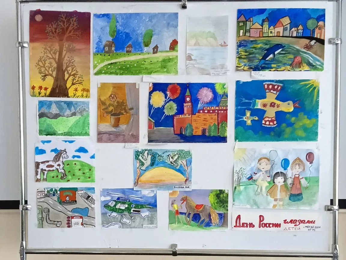 🖌 🎨 Ученики художественного отделения подготовили выставку рисунков «День России – гл...