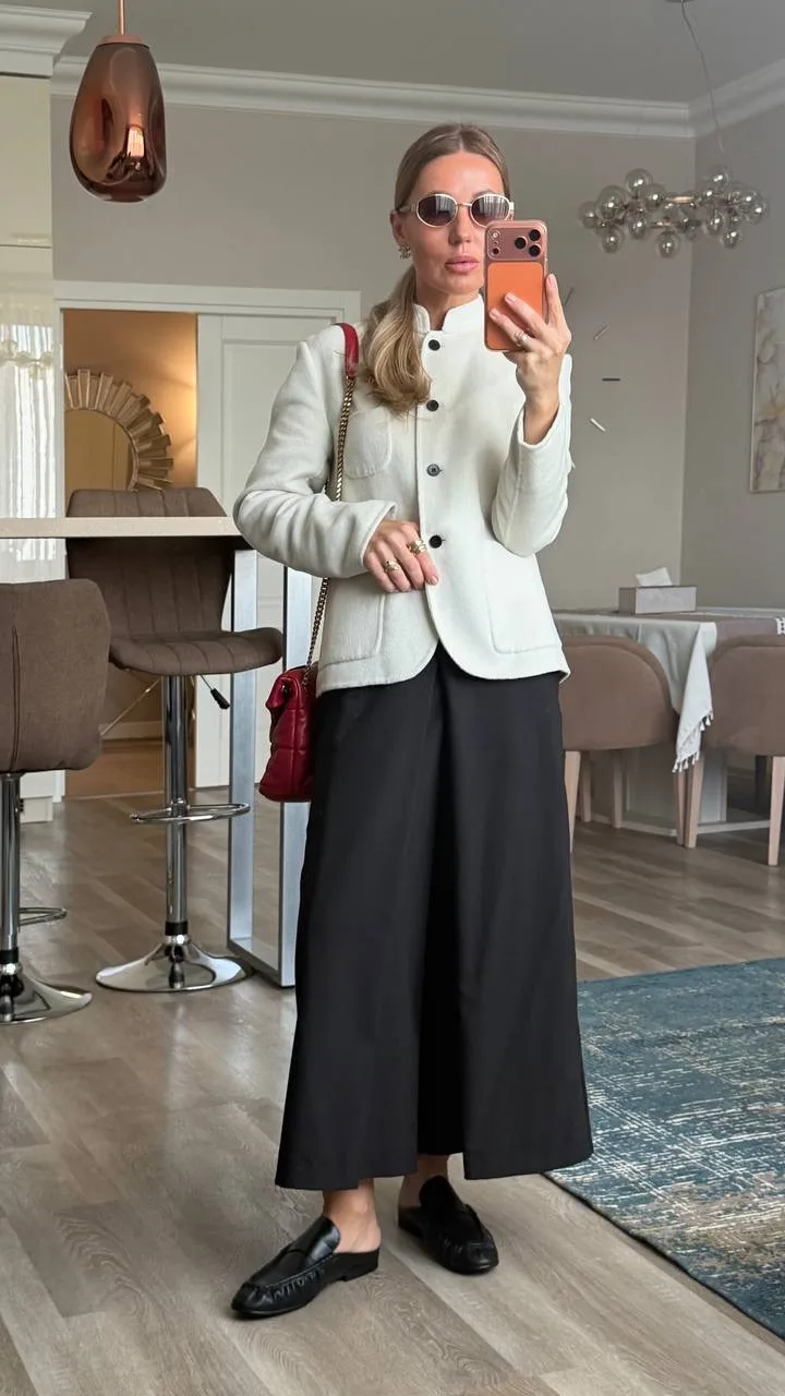 Вещи, которые мне кажется я буду носить вечно❤️ и за несколько месяцев я впервые надела что-то кроме